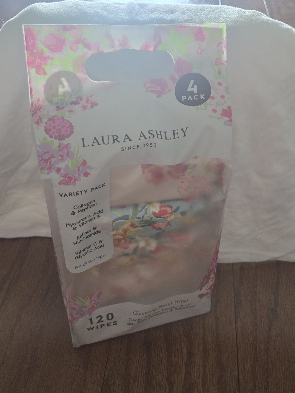 Laura Ashley Floral Cleansing Facial Wipes - Pink Variety Pack (120 Wipes)